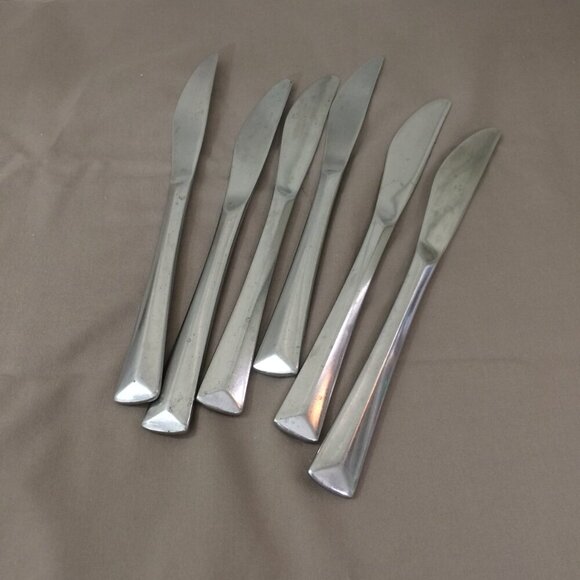 Reed & Barton 6 Dinner Knives Rebacraft Crest Korea Stainless Steel 7 ½” - Picture 2 of 2